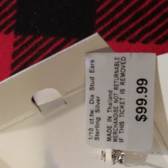 Sterling Silver 1/10 CT. TW. Genuine Diamond Earrings. Brand New. NWT - Picture 6 of 6